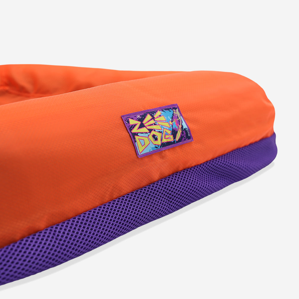 Zee.Dog Surf Bed Cover